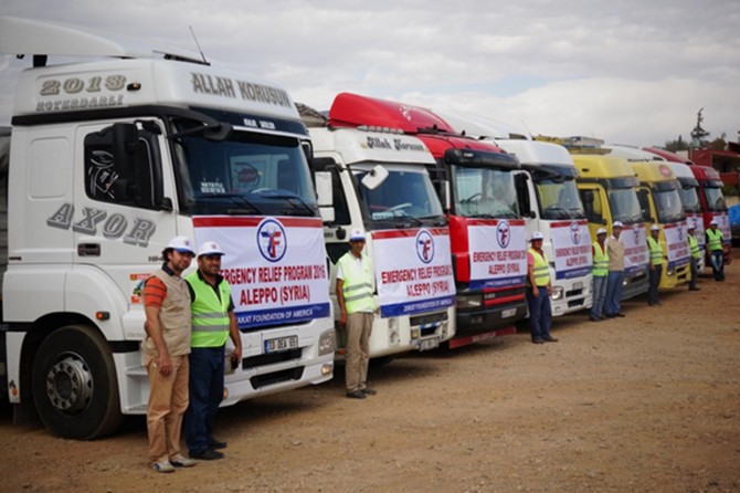 Halep’e 6 TIR insani yardım gönderildi