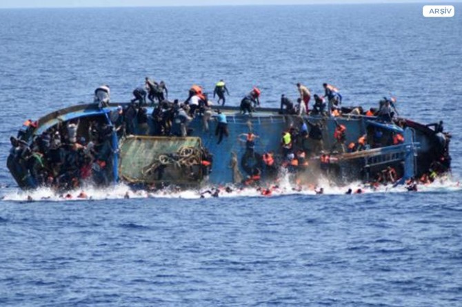 Göçmenleri taşıyan tekne battı: 90 ölü