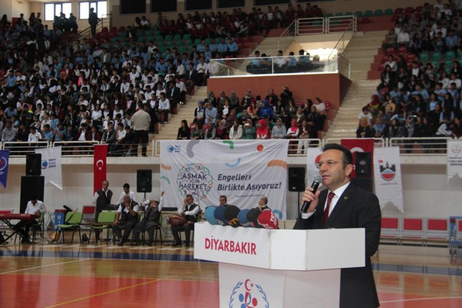 Aşmak İçin Hareket kampanyası