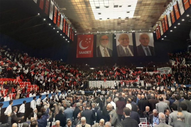 Saadet Partisi’nin Genel Başkanı Temel Karamollaoğlu oldu
