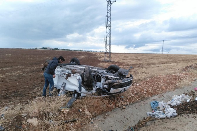 Çınar'da kontrolden çıkan otomobil takla attı: 1 yaralı