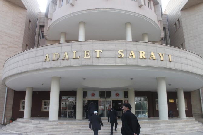 Şanlıurfa’da 24 öğretmen ve 7 asker tutuklandı