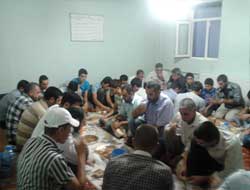 Kovancılar Yeni İhya Der'den İftar Yemeği