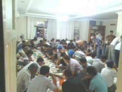 Osmaniye İlim Der'den İftar Yemeği