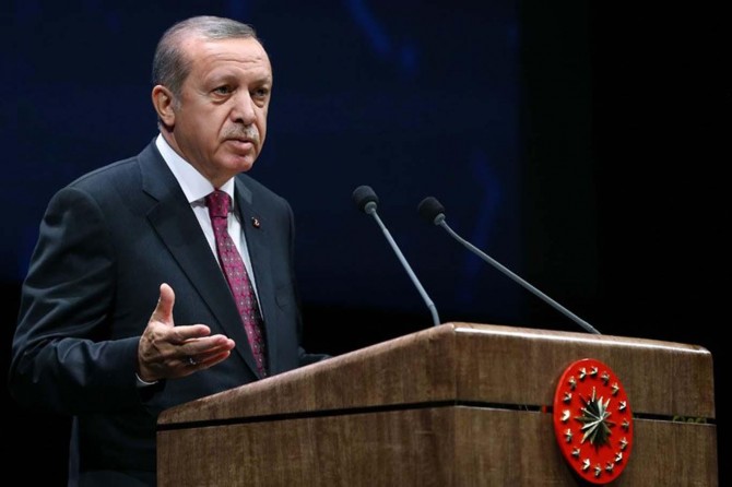 Her türlü tuzağı boşa çıkartarak, yolumuza devam edeceğiz