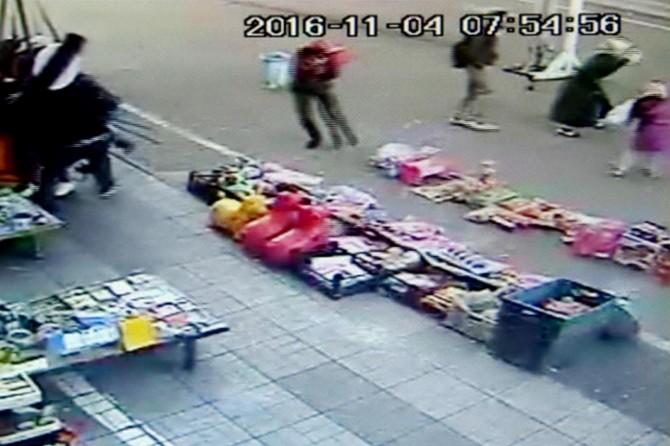 Saldırı sonrası yaşanan panik kameralara yansıdı