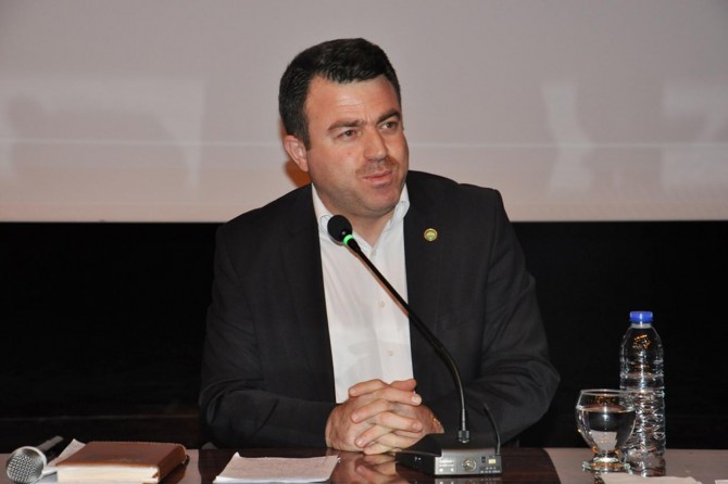 Silah ve şiddet sorunları çözmüyor, halka zarar veriyor