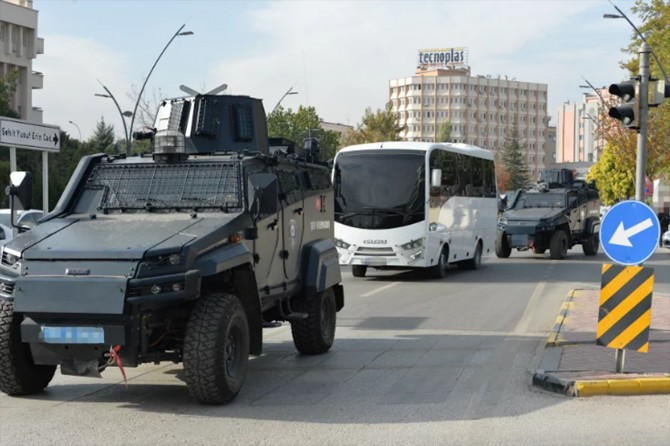 Gaziantep’te IŞİD operasyonu: 24 kişi tutuklandı