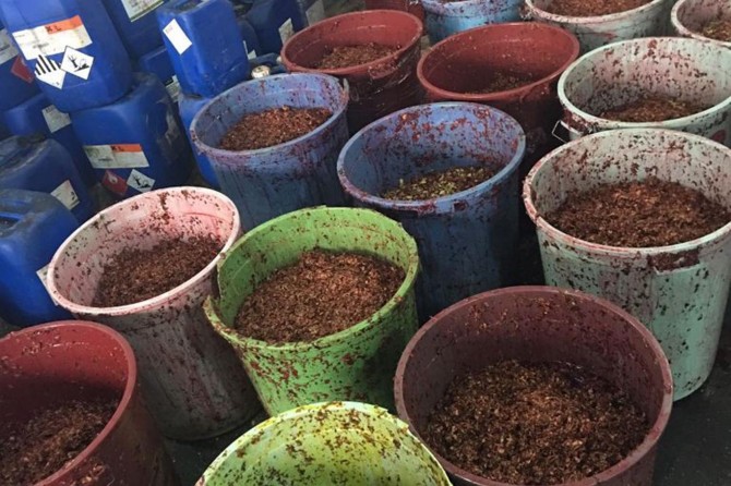 Diyarbakır’da bir ton kaçak nargile tütünü ele geçirildi