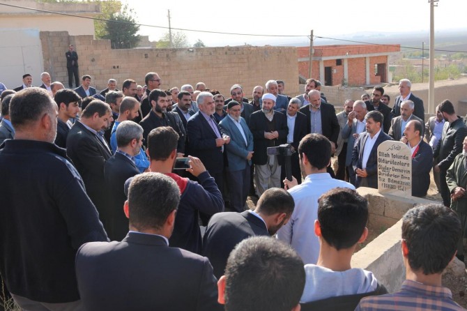 Yapıcıoğlu’ndan Akbalık ailesine taziye ziyareti