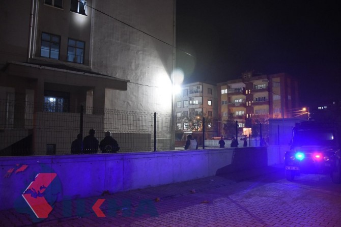 Li Êlihê EYP avêtin dibistaneke