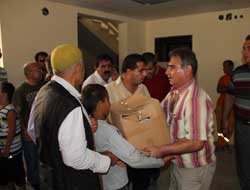 Görme Engelilere Ramazan Yardımı