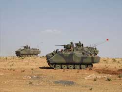 Suriye Sınırda Askeri Tatbikatlar Sürüyor