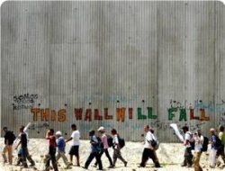 İşgalci İsrail'den Batı Yaka’daki Barışçıl Gösterilere Sert Müdahale