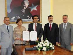 8 Bin Metrekareyi Eğitime Bağışladı