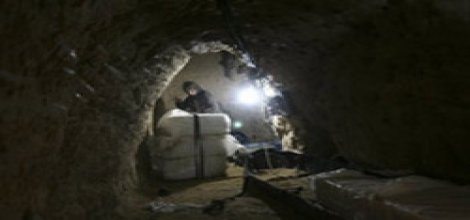 Gazze'de Tüneller kapandı, gıda tükendi