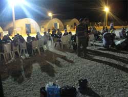 Akçakale'ye 3 Günde 5 Bin Suriyeli Geldi