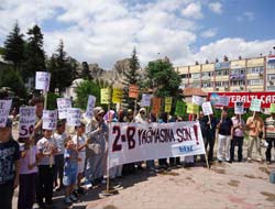 Kapitalist Saldırı Ülkeyi Yağmalıyor