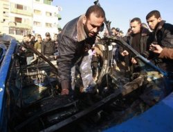 Katil İsrail Gazze'ye Yeniden Saldırdı