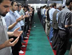 Kadir Gecesi Şırnak'ta  Coşkuyla İhya Edildi