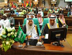 İİT Suriye'nin Üyeliğini Askıya Aldı