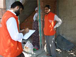 Umut-Der Gıda Bankası Mersin'de Yardımlarına Devam Etti