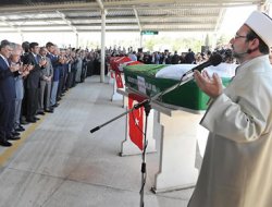 Gaziantep'teki Patlamada Ölenler Toprağa Verildi