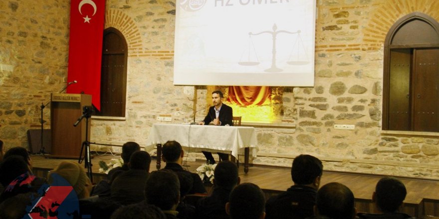 "Günümüz siyasetçileri Hz. Ömer'i örnek alması gerekir"