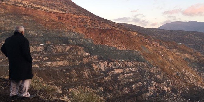 Göçük altında kalan işçilerin yakınlarından ihmal iddiası