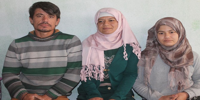 Engelli kardeşler konuşabilmek için yardım bekliyor