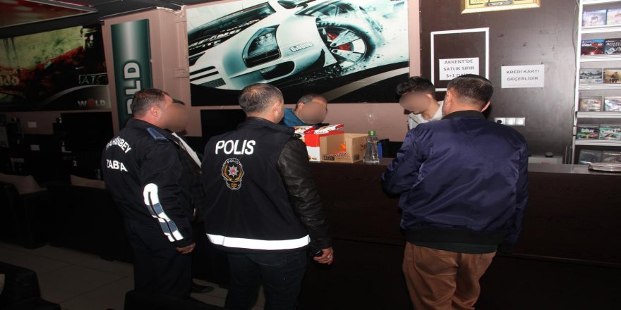 Gaziantep’te eş zamanlı baskın