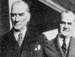 Altemur Kılıç: Türk halkı aptal!