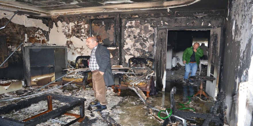 Çıkan yangında 6 kişi zehirlendi