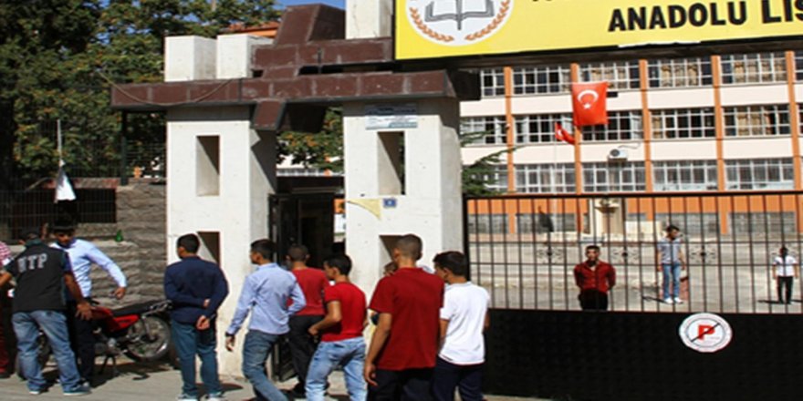 Okullarda uyuşturucu denetimi