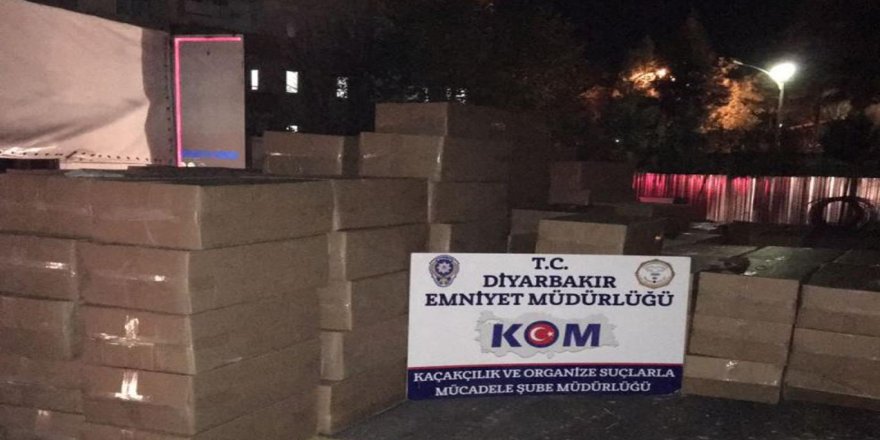 Kaçak sigara ve cep telefonu ele geçirildi