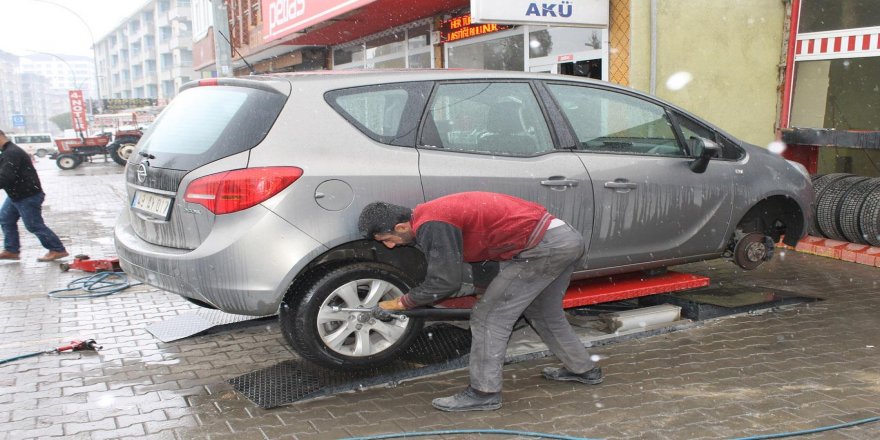 Zorunlu kış lastiği uygulaması yarın başlıyor