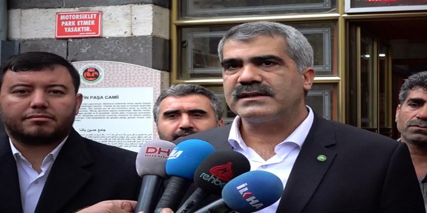 “Müslümanlar Halep ve Arakan’da yaşanan zulme suskun kalmamalı”