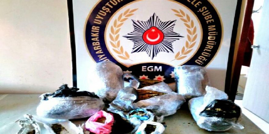 Diyarbakır'da uyuşturucu operasyonlarında 33 kişi tutuklandı