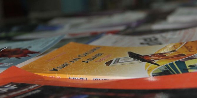 "Kitap aydınlatıcı en iyi arkadaştır"