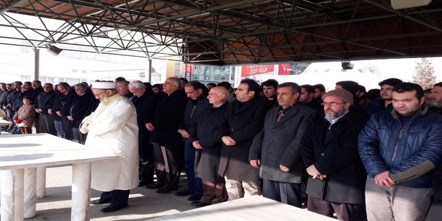 Halep için gıyabi cenaze namazı kılındı