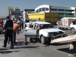 Van'da Trafik Kazası: 1 Ölü 4 Yaralı