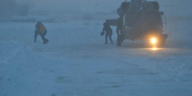 KOAH hastası helikopterle hastaneye ulaştırıldı