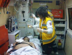 Tarsus'ta Bıçaklı Kavga 2 Ağır Yaralı