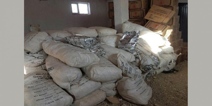 PKK'ye ait tonlarca kaçak çay ve tütün ele geçirildi