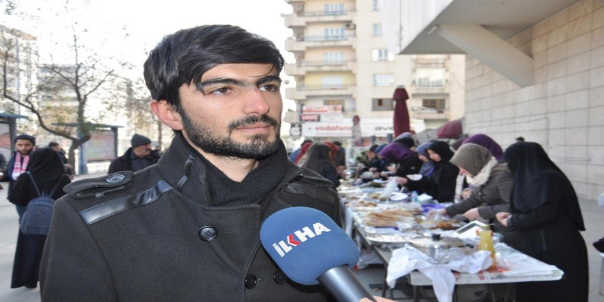 Üniversite öğrencileri Halep için kermes açtı