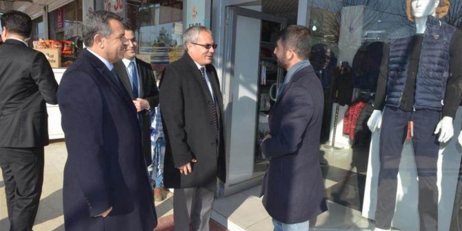 Vali Deniz Kozluk'ta incelemelerde bulundu