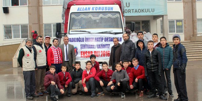 Halep'e insani yardım devam ediyor