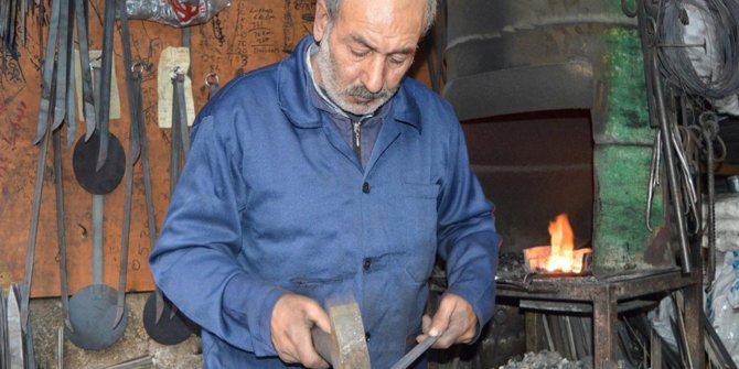 "En hayırlı kazanç alın teriyle elde edilen kazançtır"