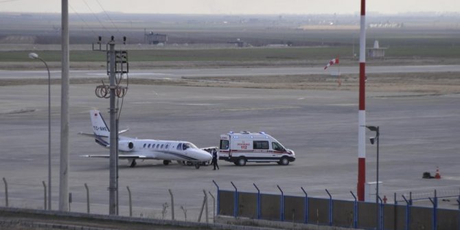 Ambulans uçakla İstanbul'a sevk edilen anne hayatını kaybetti