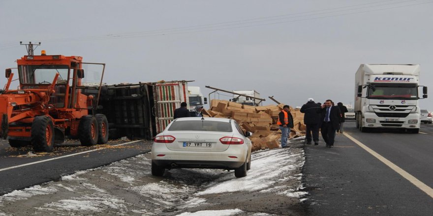 Diyarbakır’da 2 ayrı kazada 1 kişi öldü 6 kişi de yaralandı